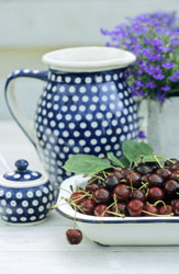 kersen op tafel 805575